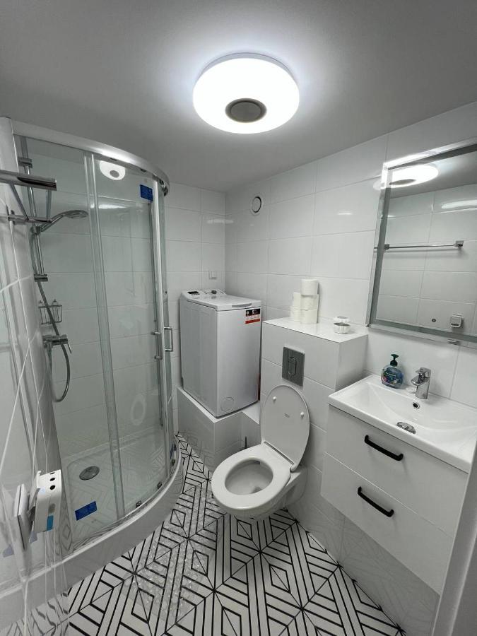 Apartment New On Batorego, Metro, Centre , Wi-fi - By Hik Warschau