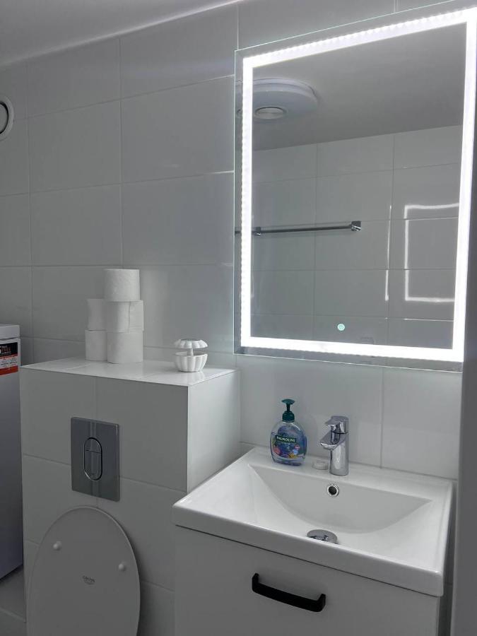 New On Batorego, Metro, Centre , Wi-fi - By Hik Apartamento *